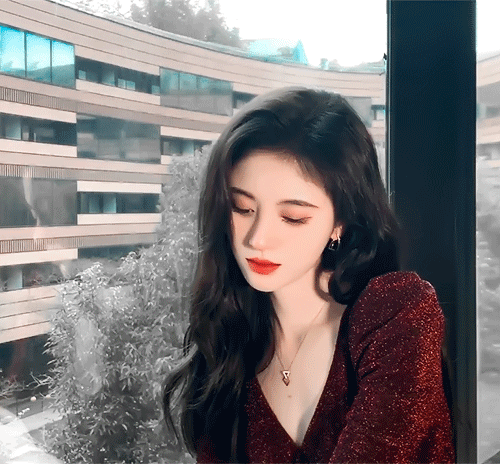 娱乐圈小说鞠婧祎,娱乐圈的璀璨星途